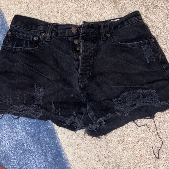 Free People distressed black jean shorts - Picture 6 of 6